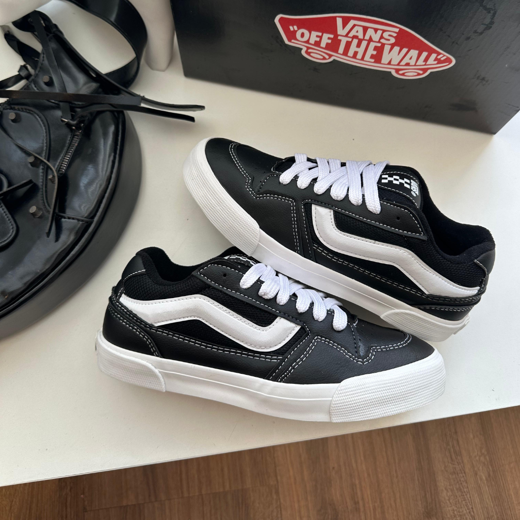 Produto: VANS CAS-HI REISSUE BLACK_WHITE 