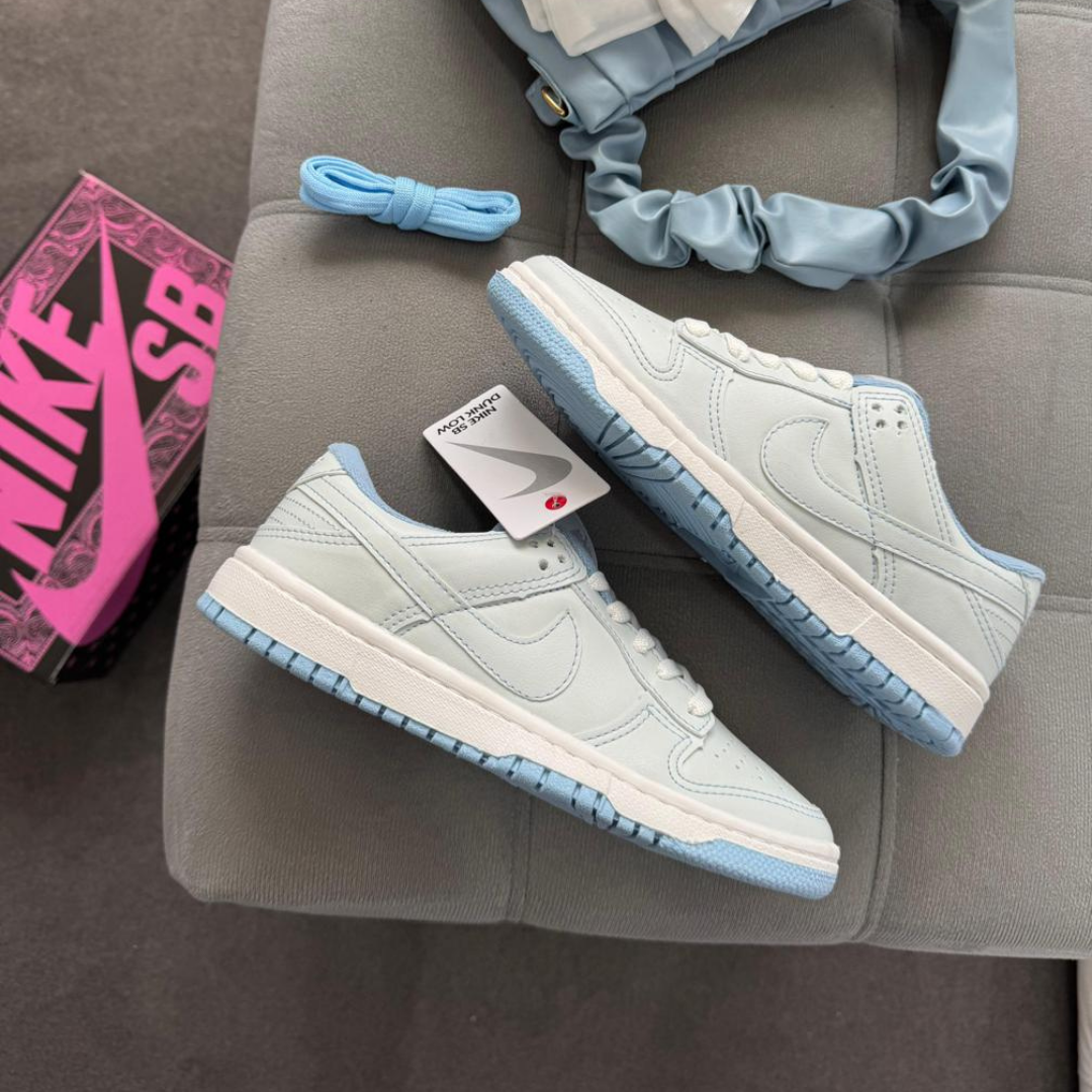 Produto: NIKE DUNK LOW AZUL CELESTE
